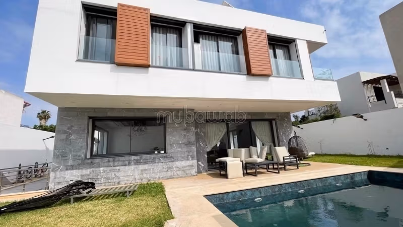 Villa 540 m² à louer à Rabat — Photo 3