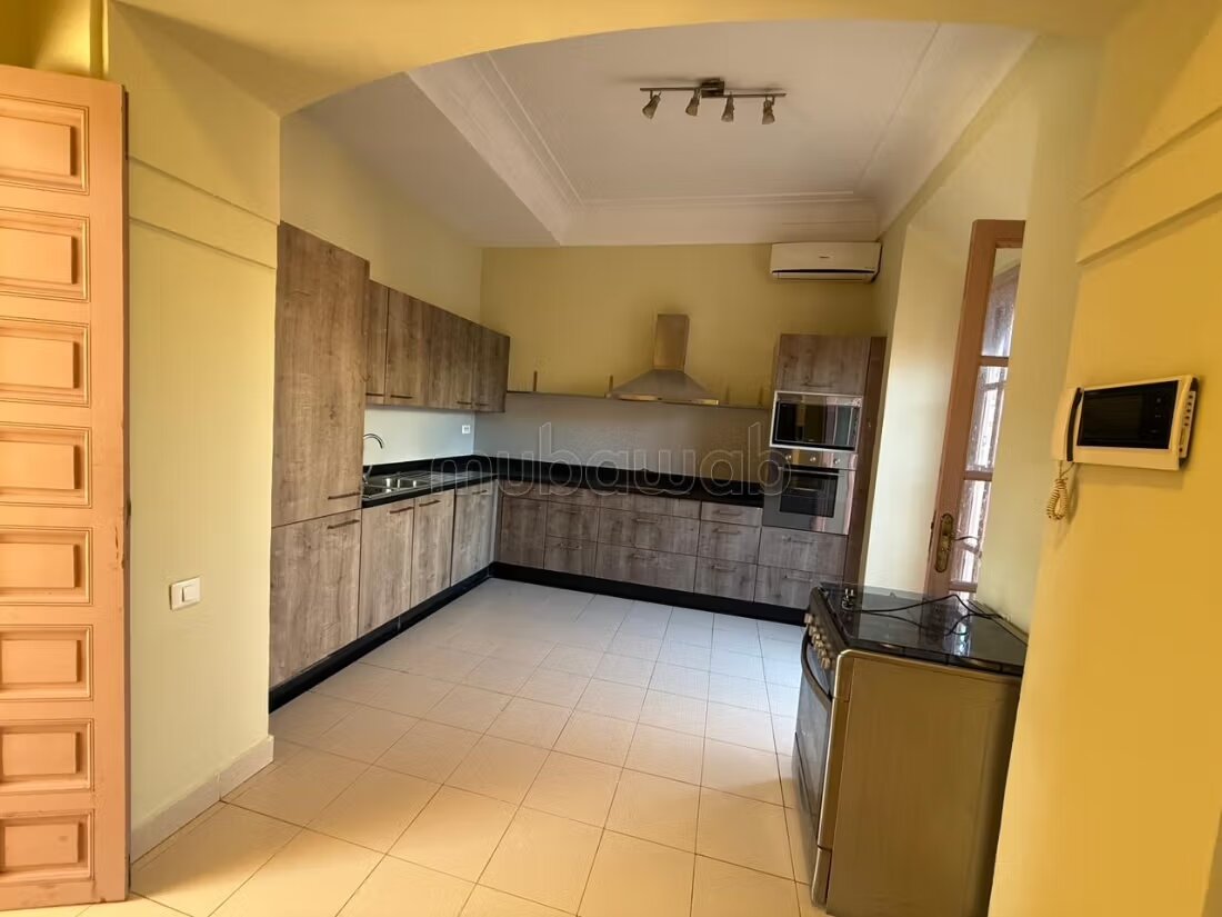 Villa 670 m² à louer à Marrakech — Photo 30