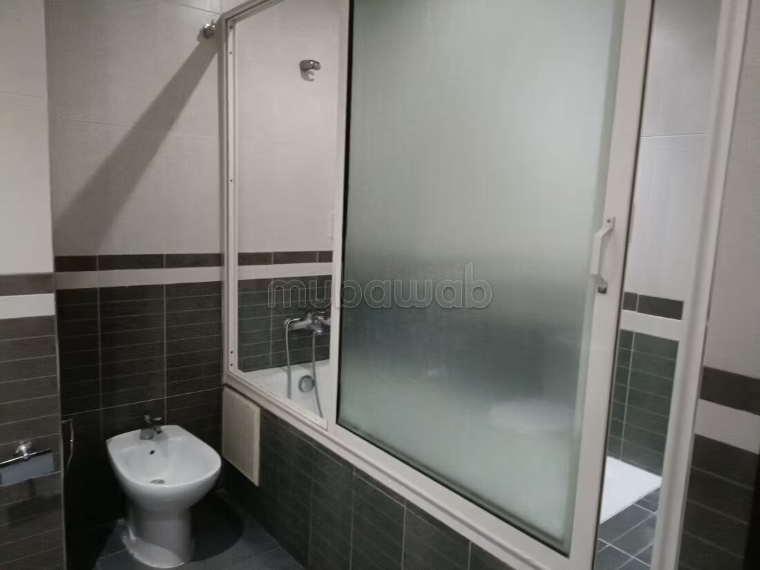 شقة 300 م² للايجار في الرباط — Photo 43