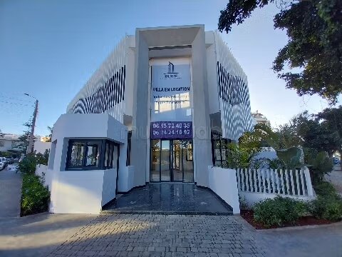 Bureau 1045 m² à louer à Casablanca — Photo 4