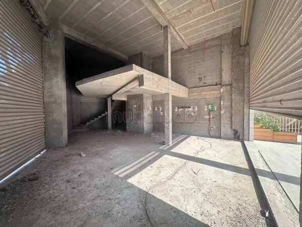 مكتب ٨١ م٢ للإيجار في مراكش — Photo 4
