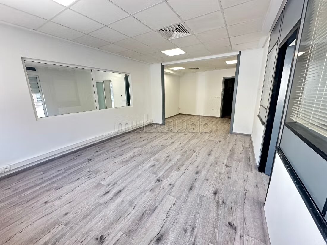 Bureaux 120 m² à louer à Casablanca — Photo 26