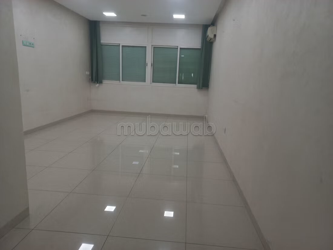 Office 100 sqm for rent in Rabat – Agdal — Photo 29