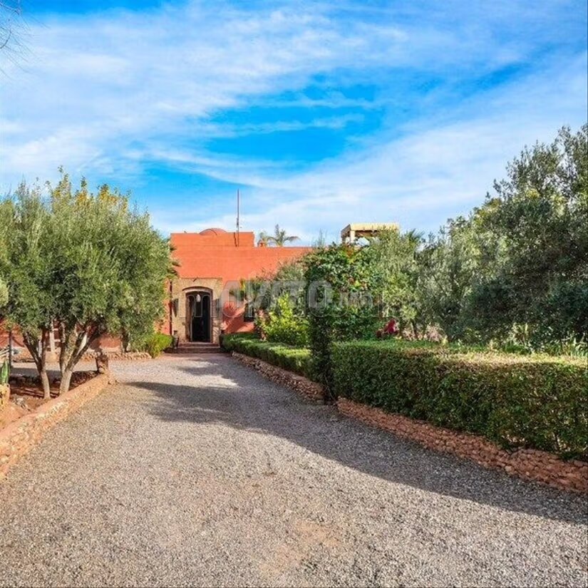 Villa contemporaine 10 min de l'école américaine