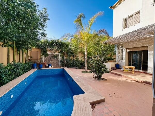 Villa moderne 350 m² à louer à Marrakech — Photo 18