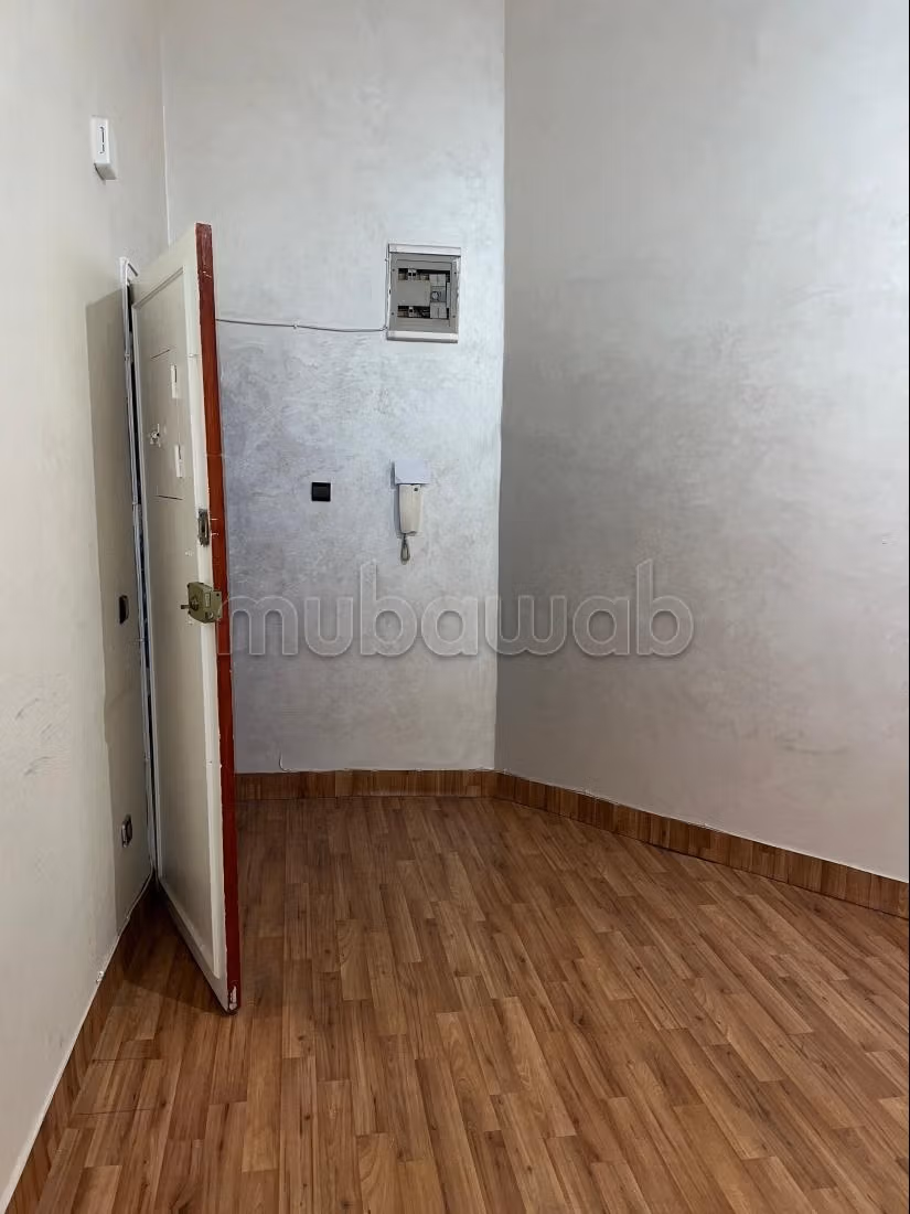 مكتب 18 متر مربع للإيجار في مراكش — Photo 3