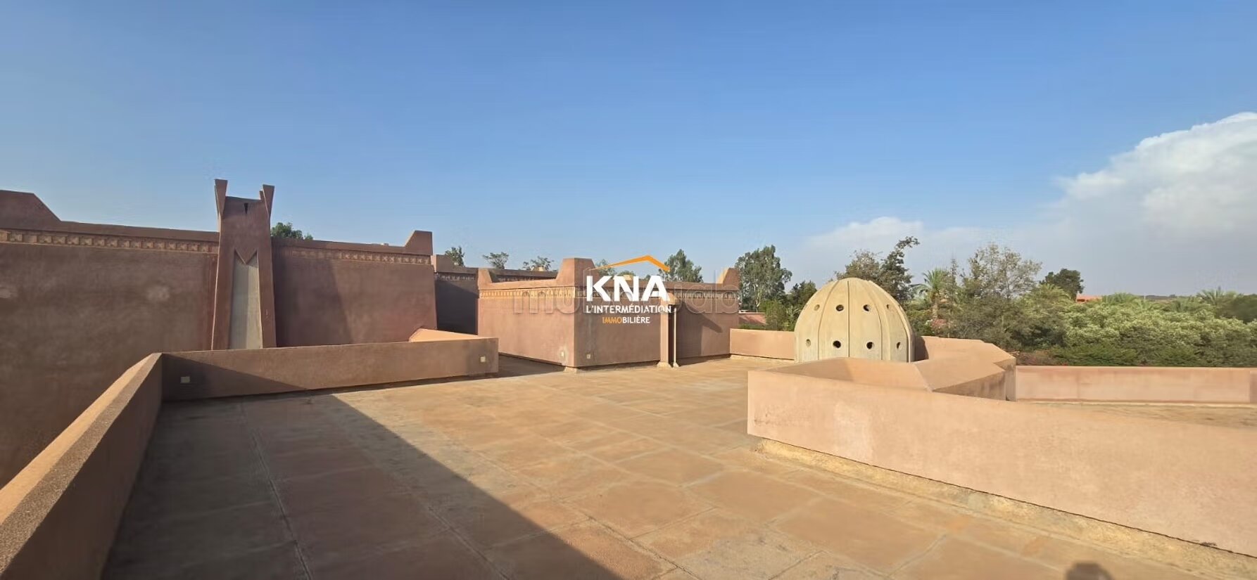 فيلا شبه مكتملة 830 م² للبيع في مراكش — Photo 11