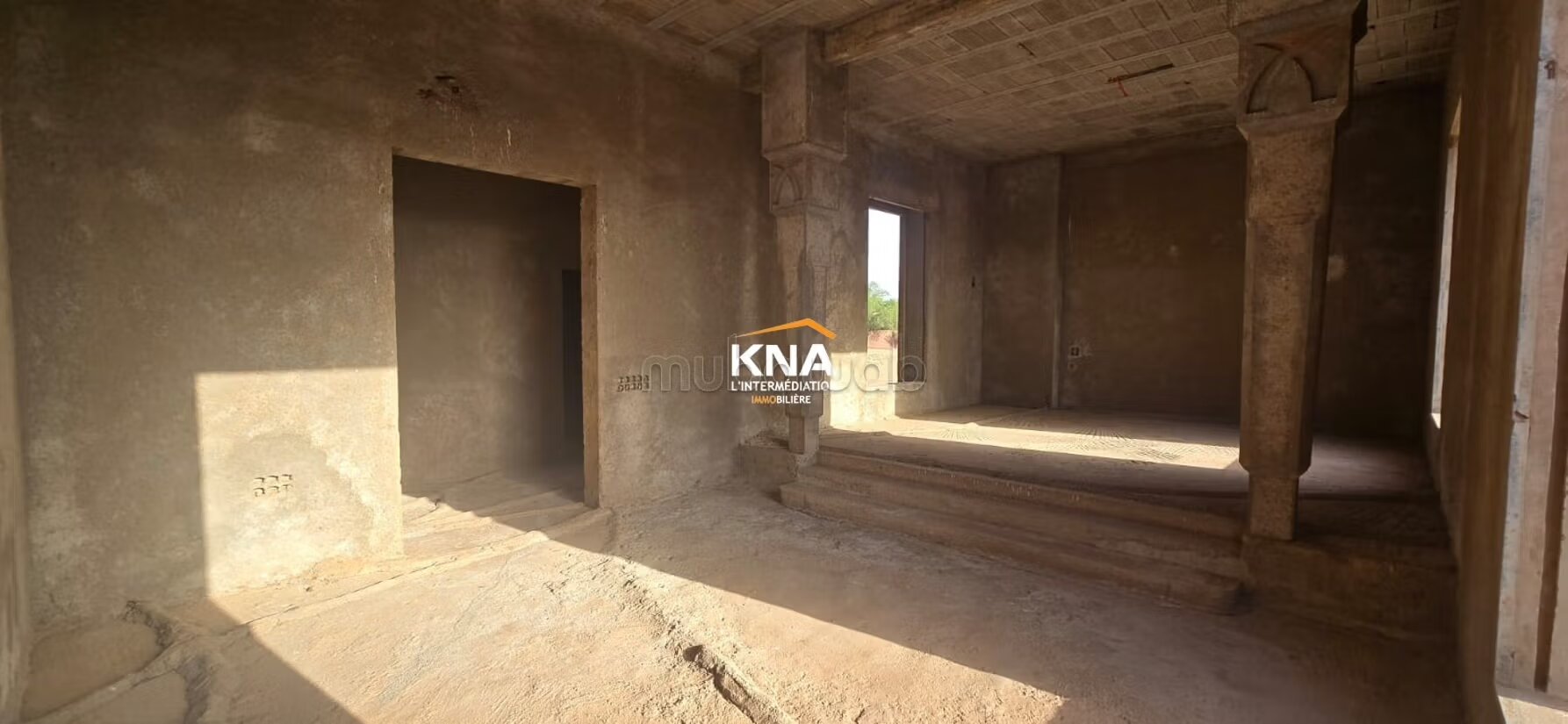 فيلا شبه مكتملة 830 م² للبيع في مراكش — Photo 18