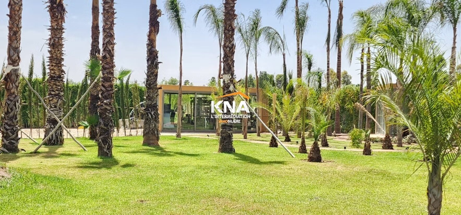 Contemporary Villa 450 m² for sale in Marrakech — Photo 4