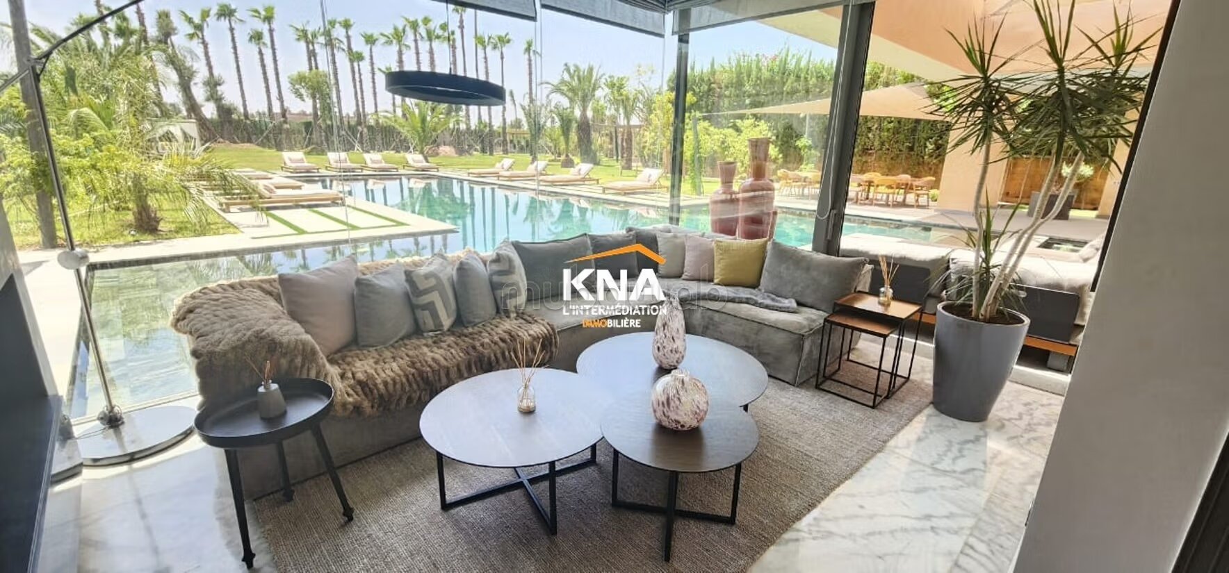 Contemporary Villa 450 m² for sale in Marrakech — Photo 11