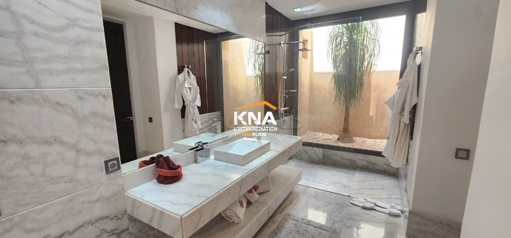 Contemporary Villa 450 m² for sale in Marrakech — Photo 15