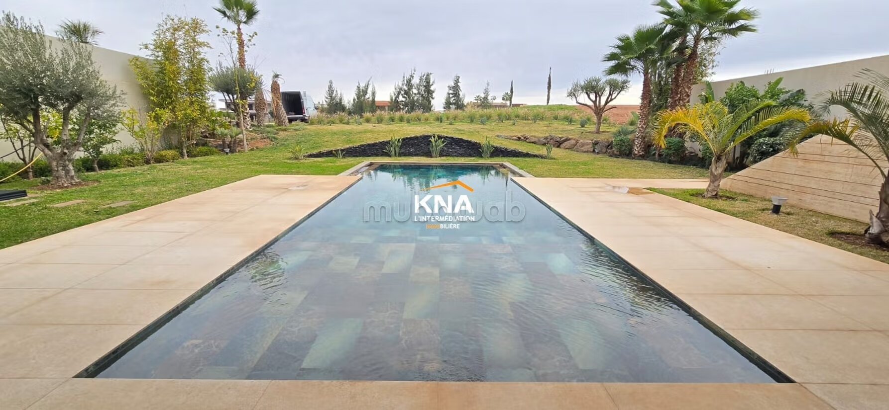 فيلا حديثة 700 م² للبيع في مراكش — Photo 3