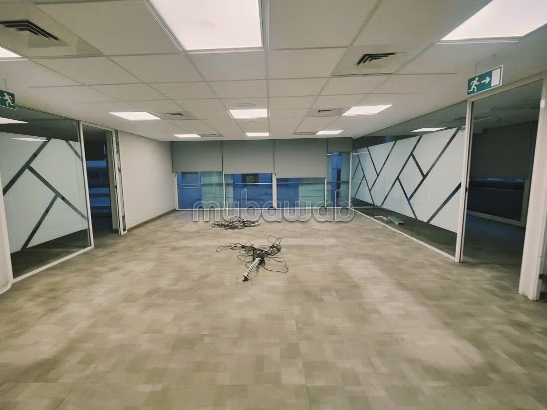 Office 950 m² for rent in Casablanca (Gauthier district) — Photo 8