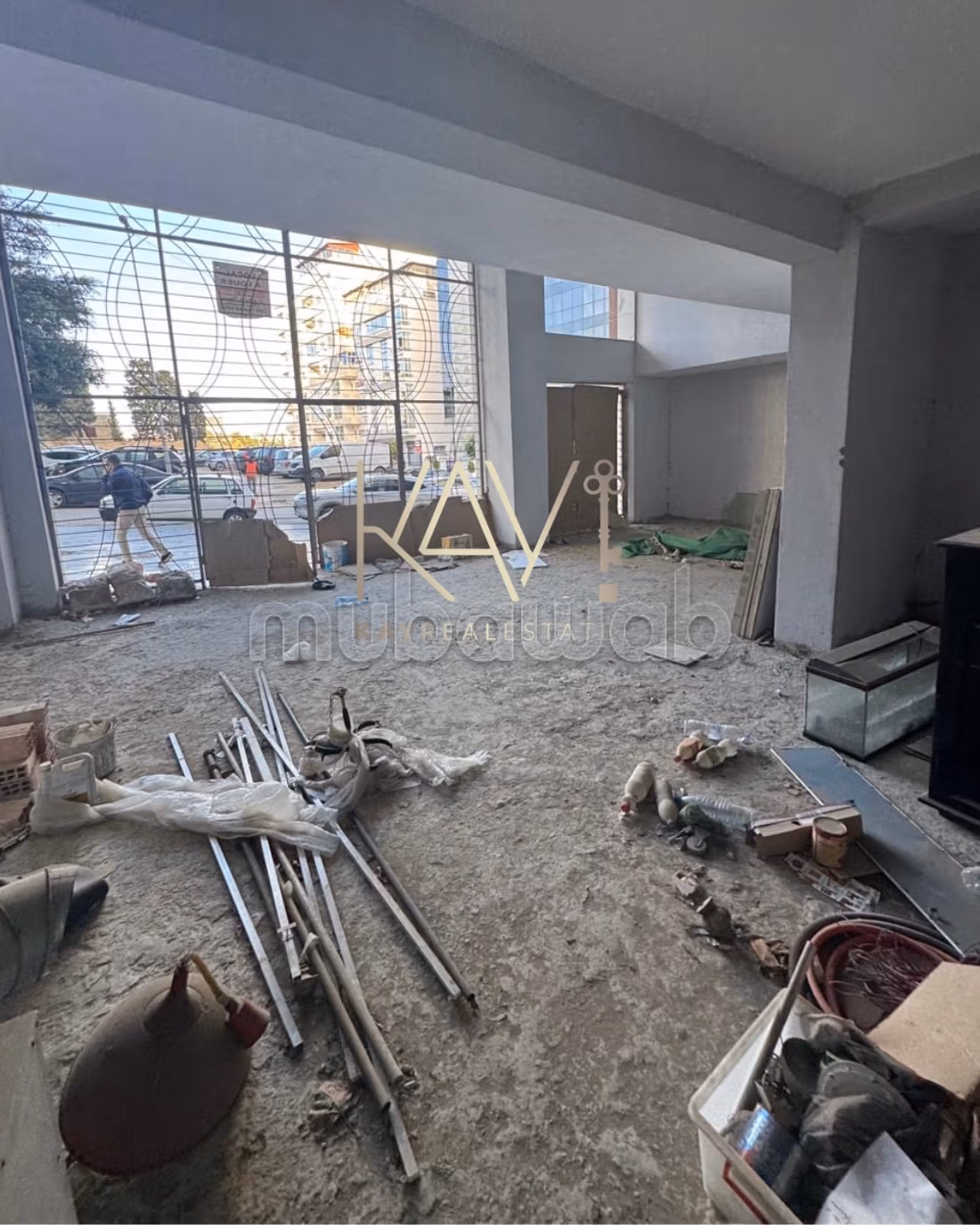 Local commercial 145 m² à louer à Tanger — Photo 4