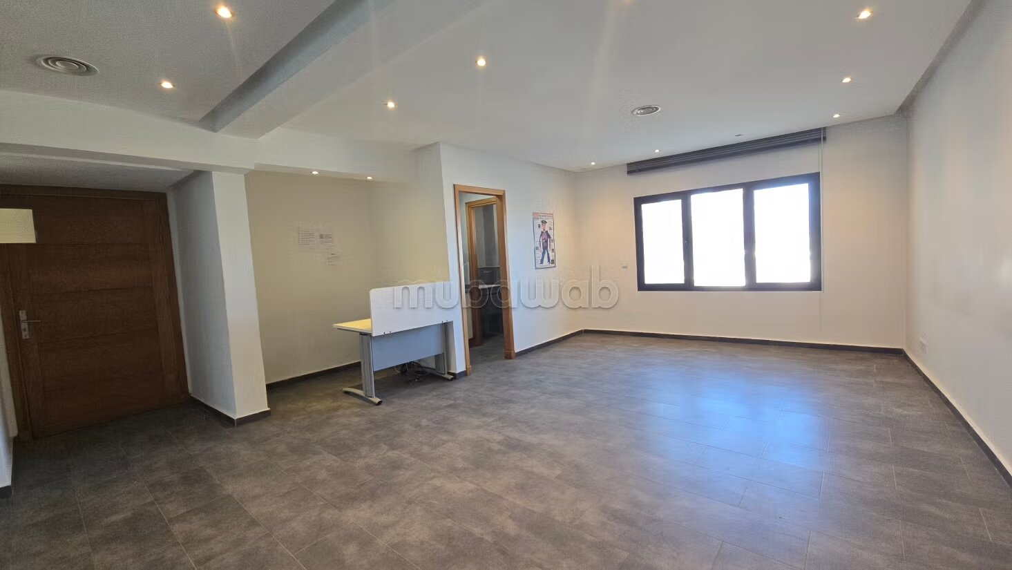Office 84 m² for rent in Casablanca — Photo 8