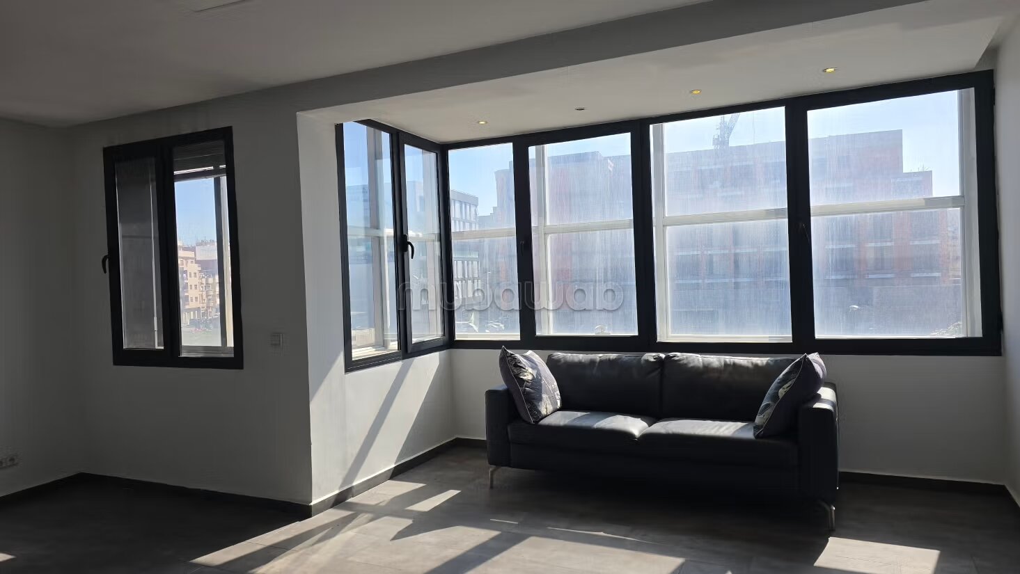 Office 84 m² for rent in Casablanca — Photo 11