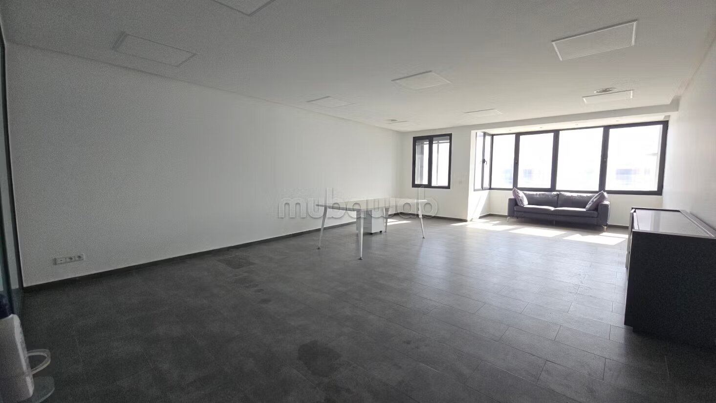 Office 84 m² for rent in Casablanca — Photo 12