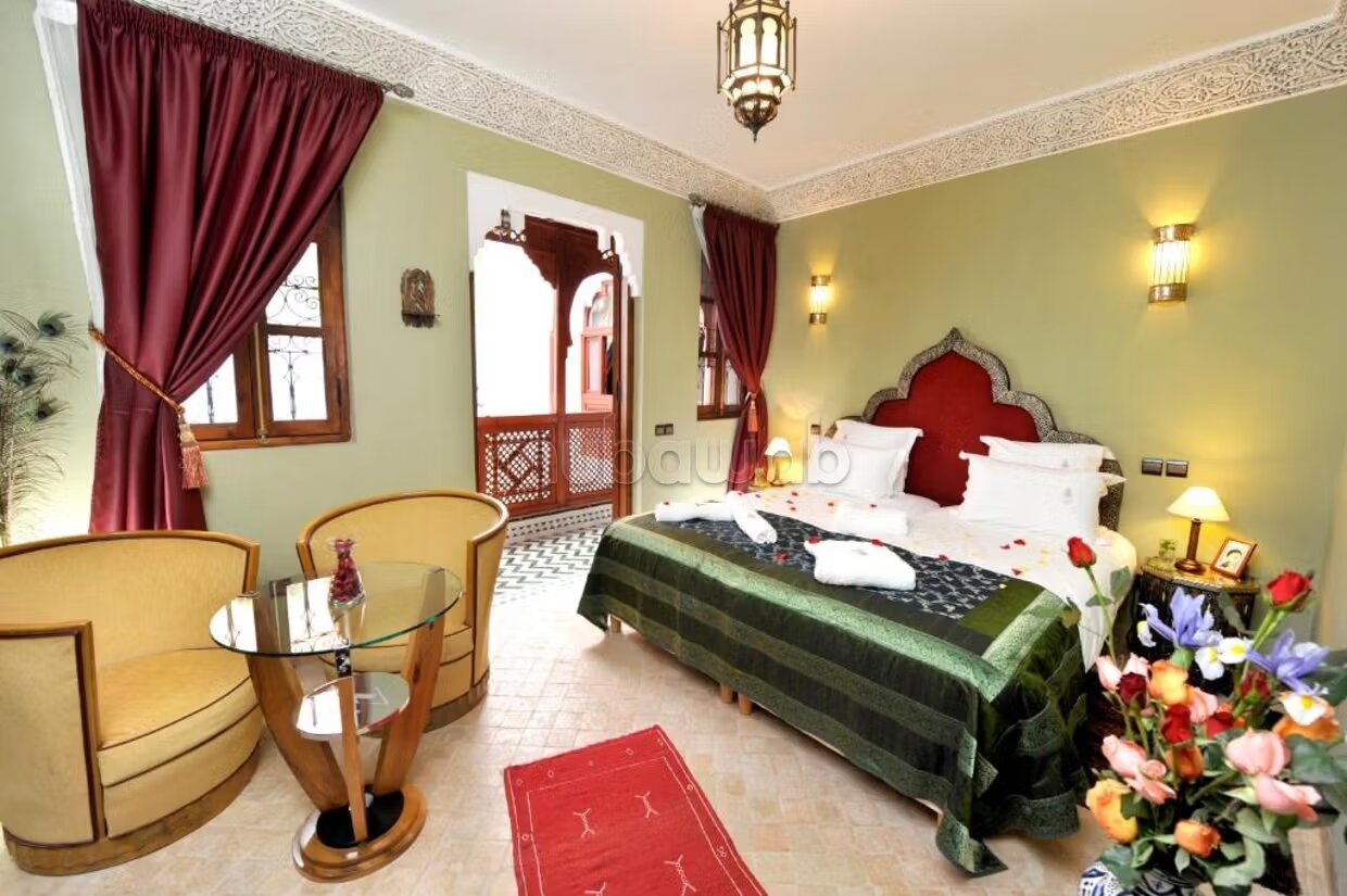 رياض 179 متر مربع للبيع في مراكش — Photo 9
