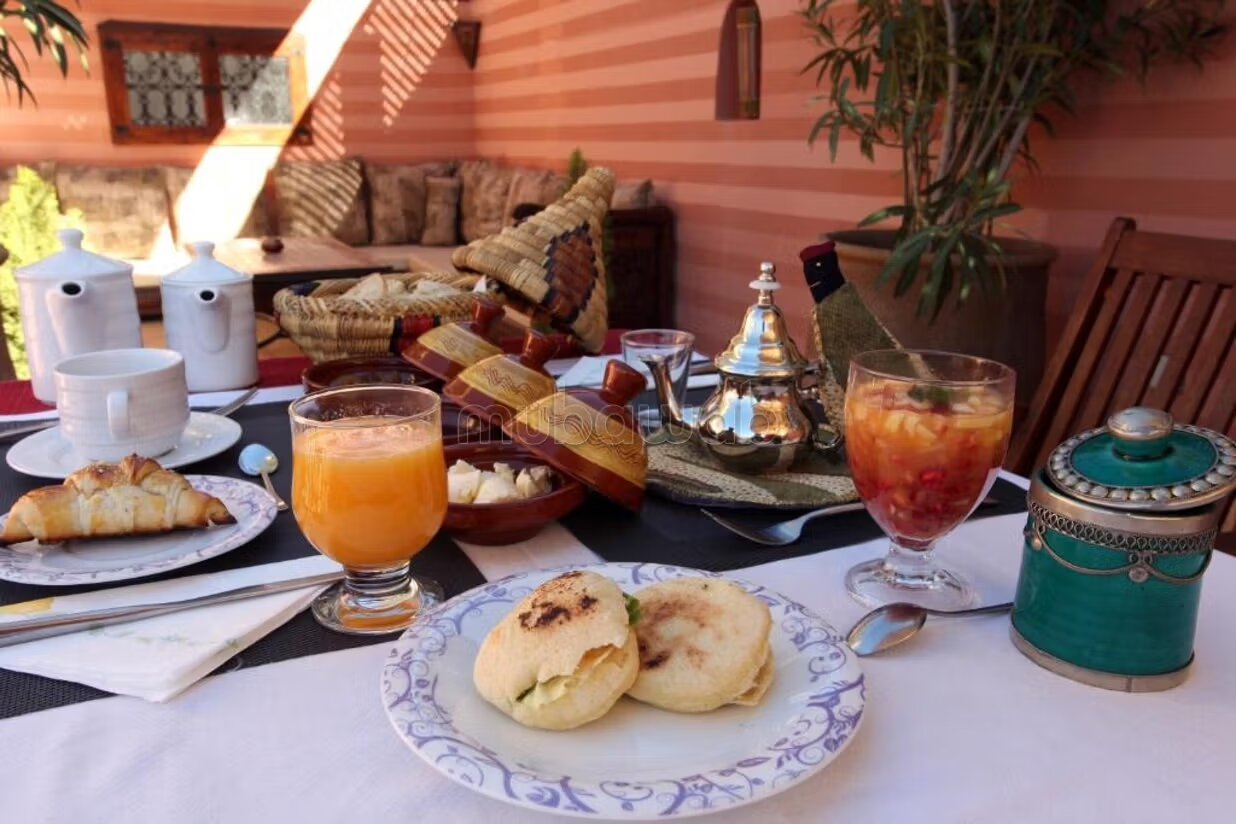 رياض 179 متر مربع للبيع في مراكش — Photo 10