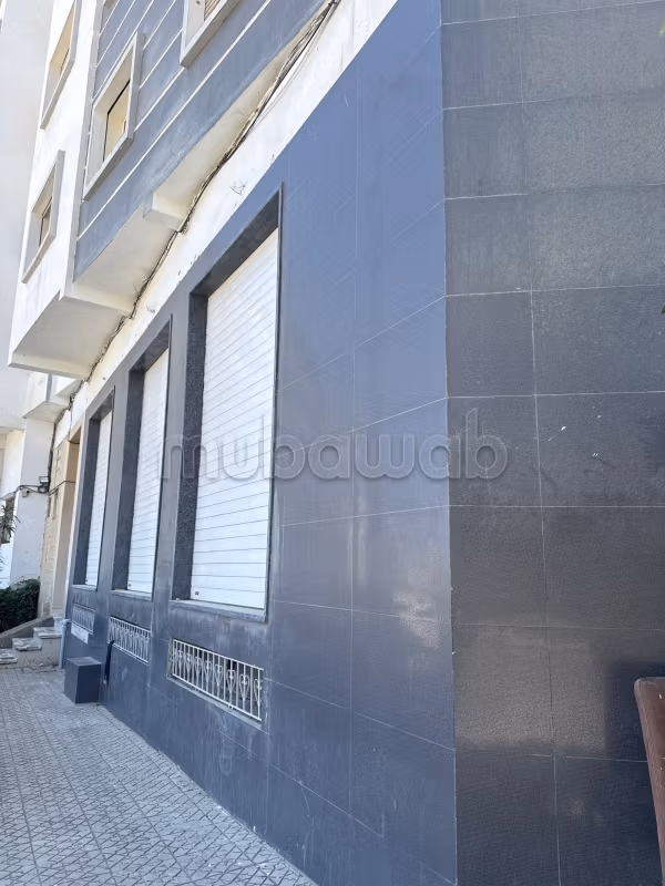 مكتب 90 م² للإيجار في طنجة — Photo 14