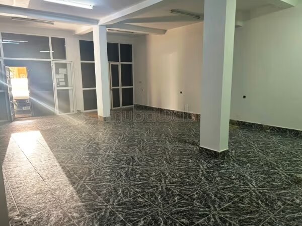 مكتب 90 م² للإيجار في طنجة — Photo 15