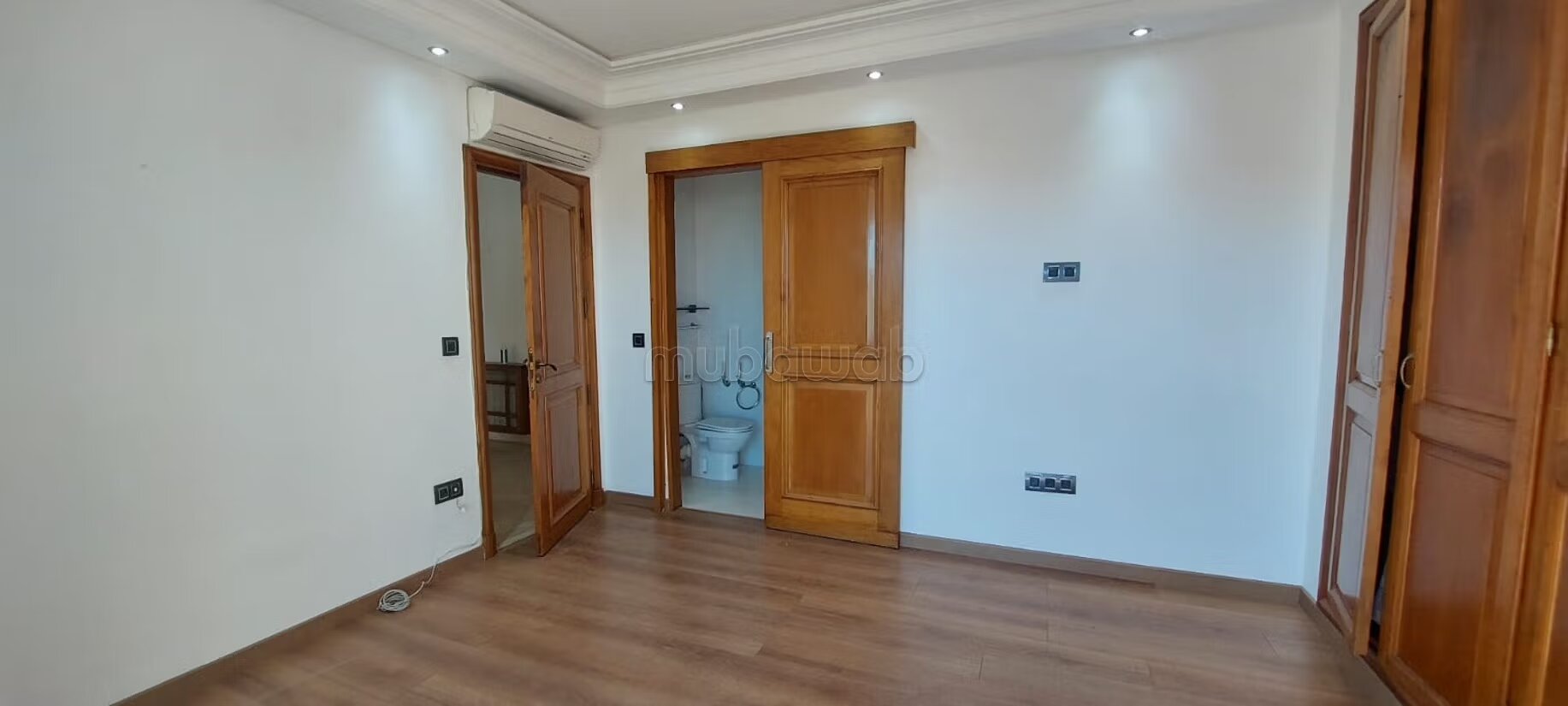 Villa 450 m² for rent in Ain Diab, Casablanca — Photo 15
