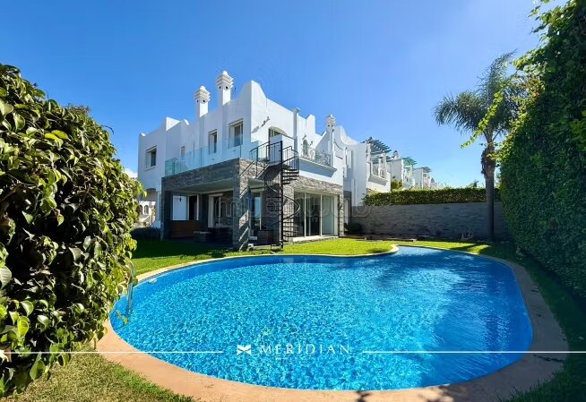 Villa 450 m² for rent in Ain Diab, Casablanca — Photo 37
