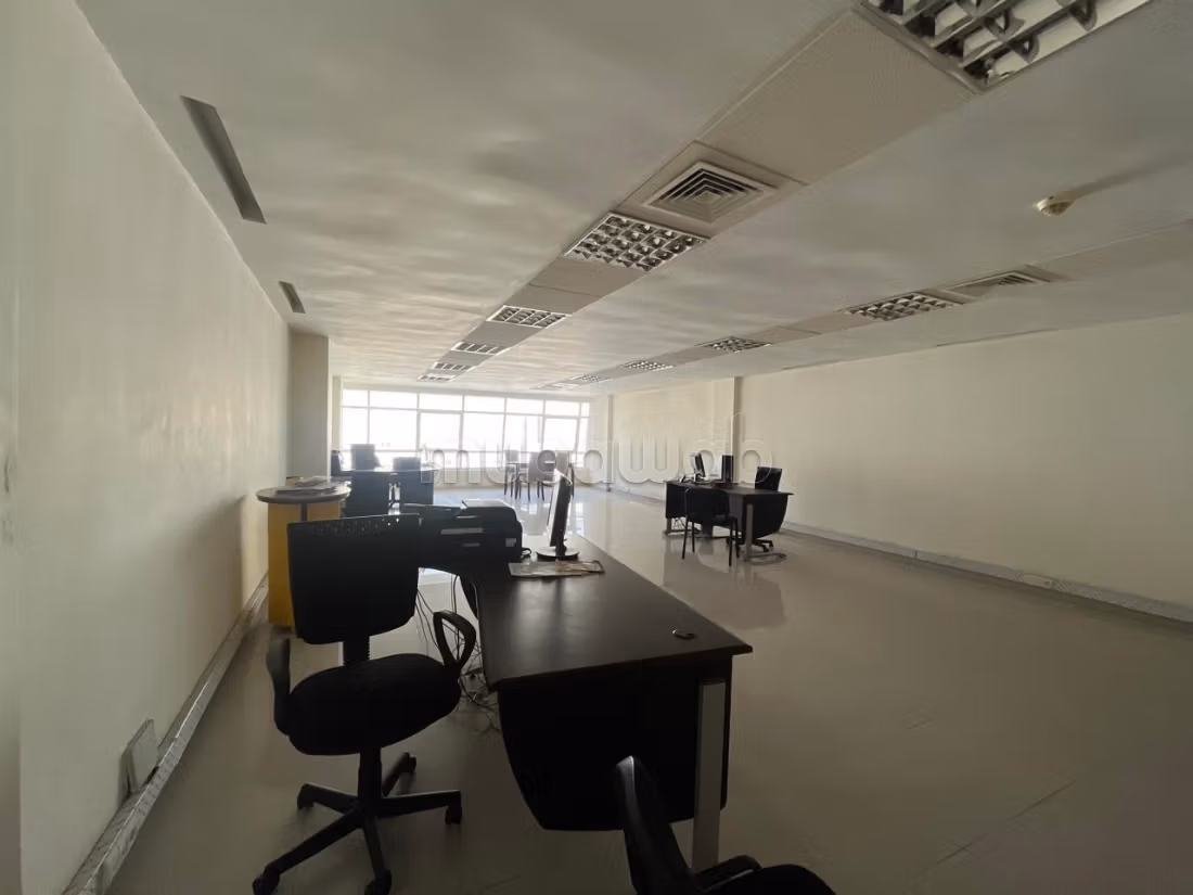 100 m² Office for Sale in City Centre, Casablanca — Photo 10