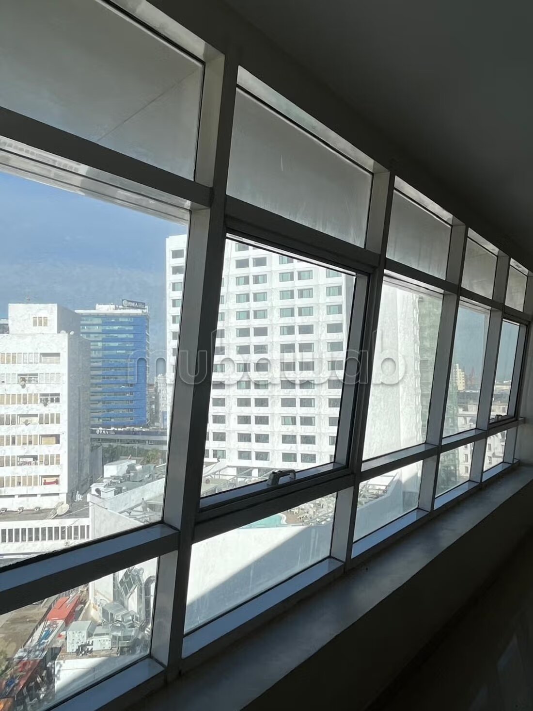 100 m² Office for Sale in City Centre, Casablanca — Photo 7