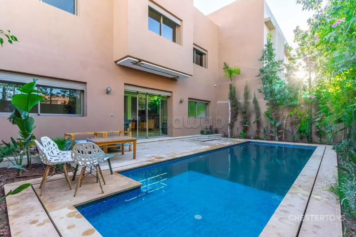 Superbe villa meublée à vendre