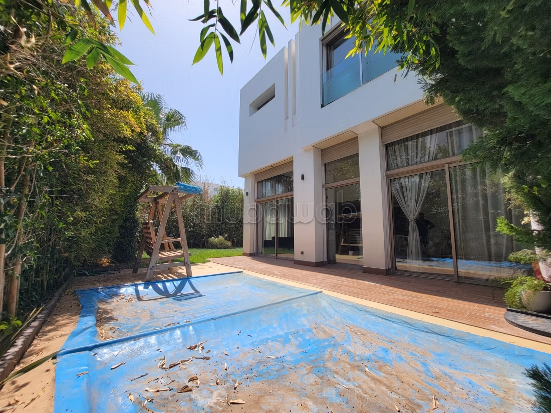 Villa 350 m² à louer à Casablanca (Dar Bouazza) — Photo 2