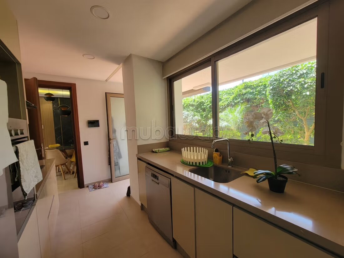 Villa 350 m² à louer à Casablanca (Dar Bouazza) — Photo 8