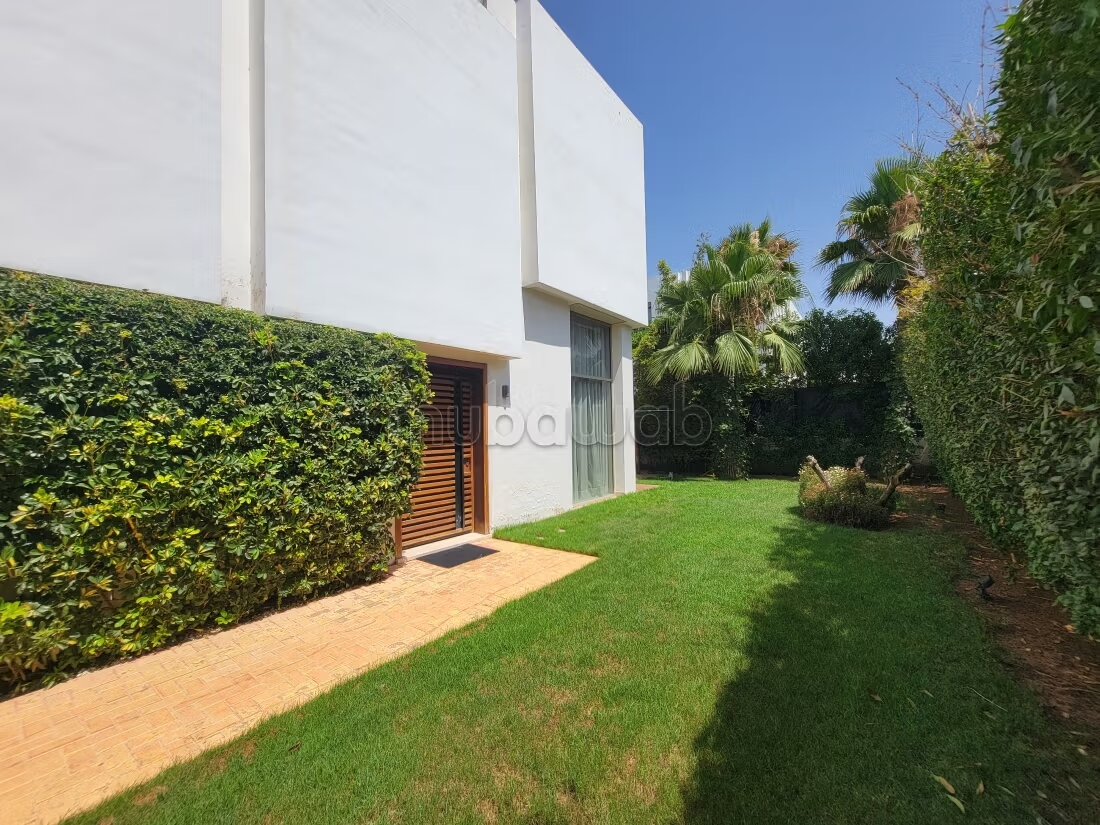 Villa 350 m² à louer à Casablanca (Dar Bouazza) — Photo 10