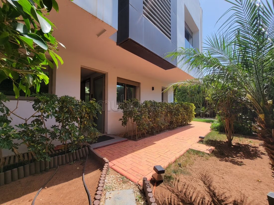 Villa 350 m² à louer à Casablanca (Dar Bouazza) — Photo 13