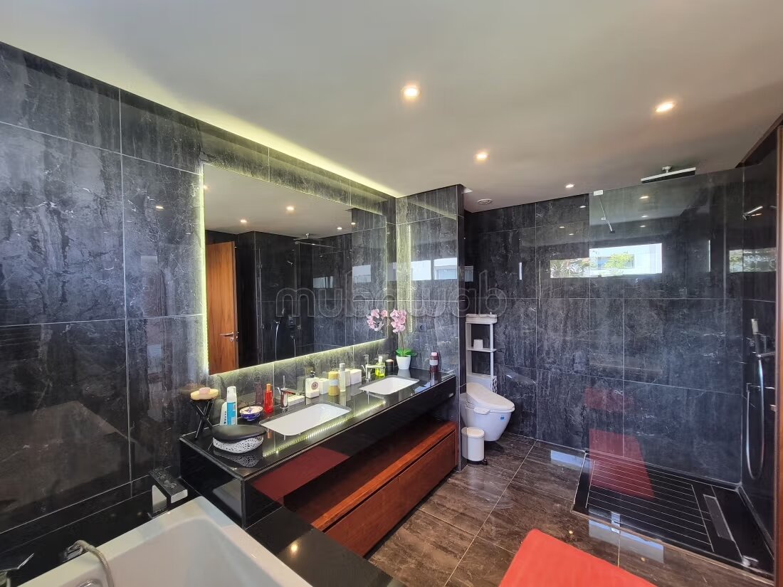 Villa 350 m² à louer à Casablanca (Dar Bouazza) — Photo 17