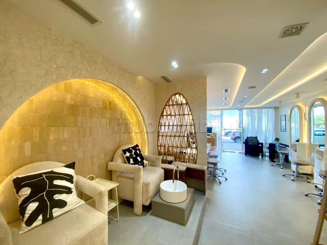 Salon de coiffure esthétique 114m² à louer à Casablanca — Photo 6