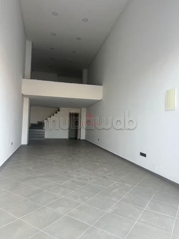 Salon de coiffure esthétique 114m² à louer à Casablanca — Photo 12