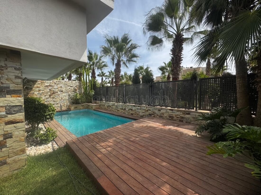 Furnished villa for rent in Villas des Pres residence