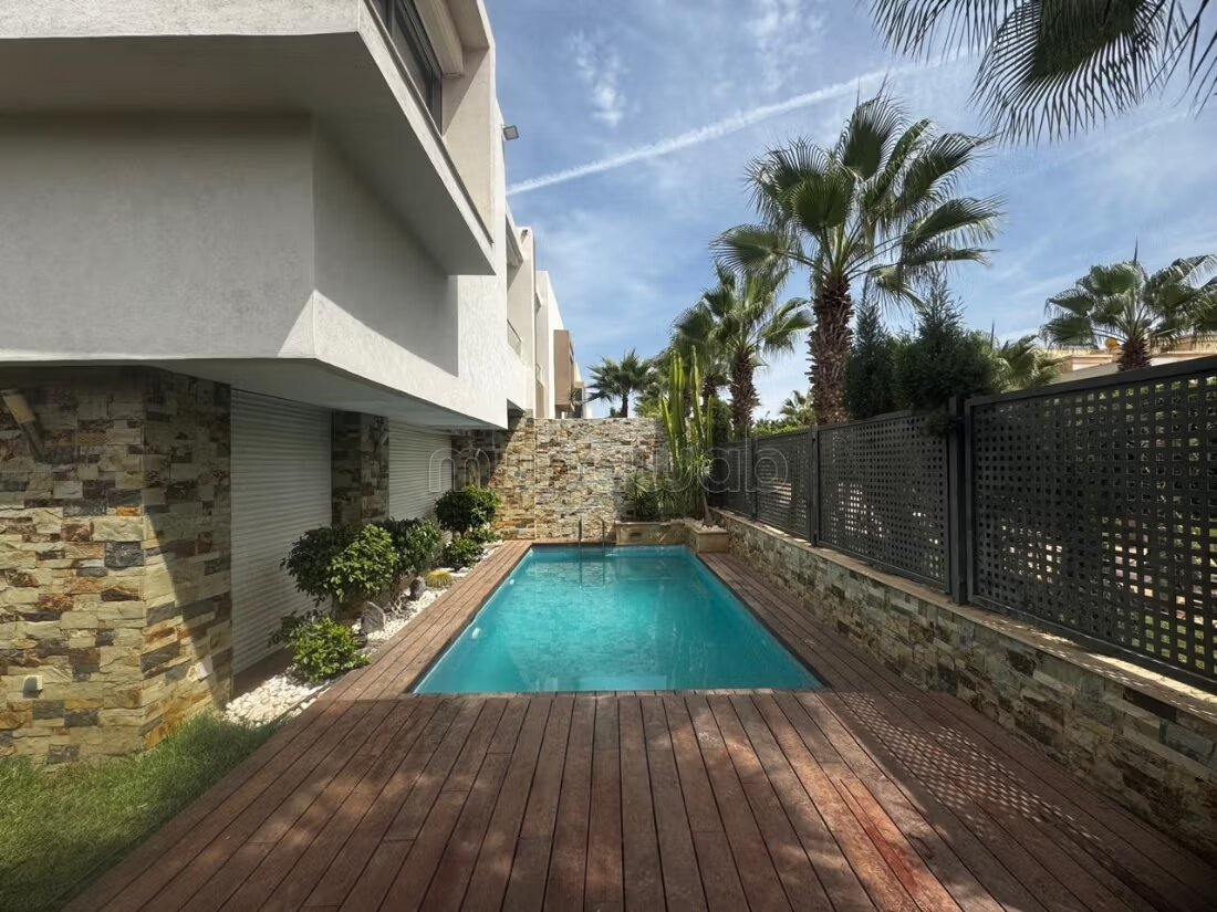 Villa 350 m² à louer — Photo 6
