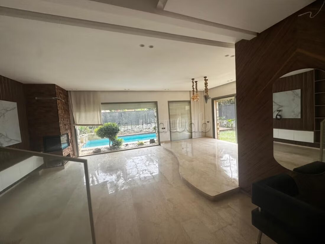 Villa 350 m² à louer — Photo 13