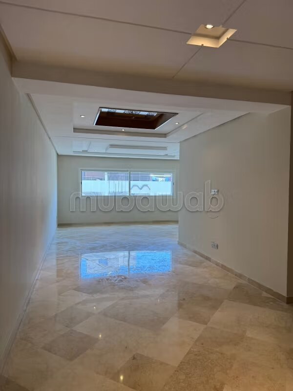 Apartment 160 m² for rent in Tangier (Administrative District) — Photo 23