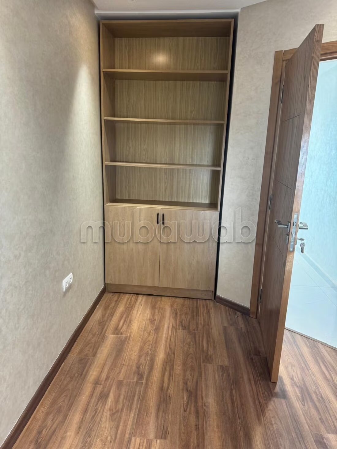 Apartment 143 m² for sale in Les Hôpitaux — Photo 16
