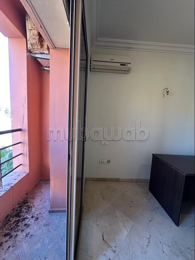 مكتب 100 متر مربع للإيجار في مراكش — Photo 16