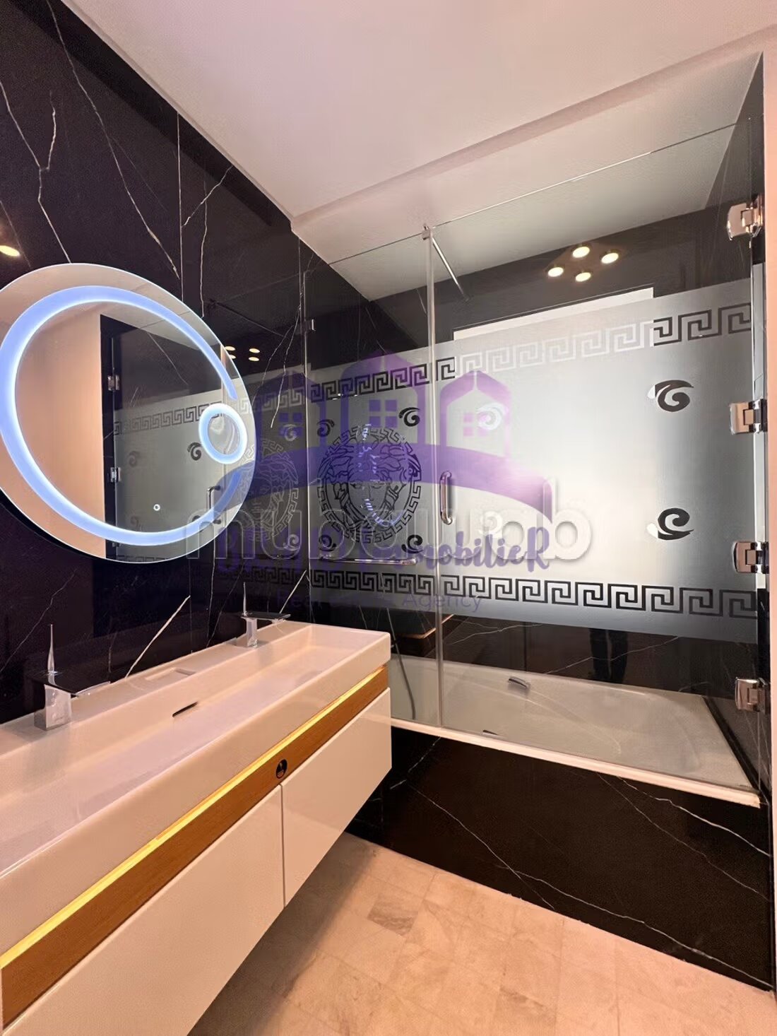 Appartement 210 m² à louer à Tanger — Photo 24