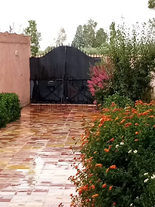 750 m² Villa for Sale in Marrakech — Photo 23
