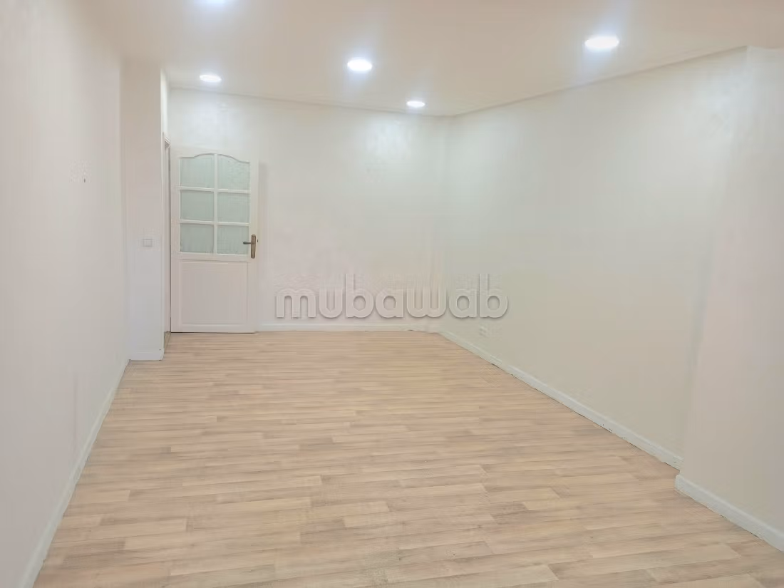 Bureau 144 m² à louer à Casablanca — Photo 8