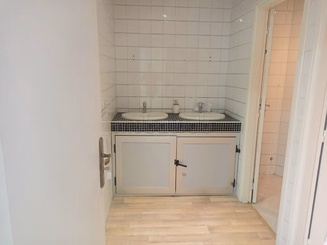 Bureau 144 m² à louer à Casablanca — Photo 14