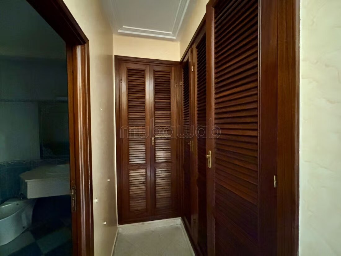 شقة 160 م² للبيع في الدار البيضاء – حي المستشفيات — Photo 12