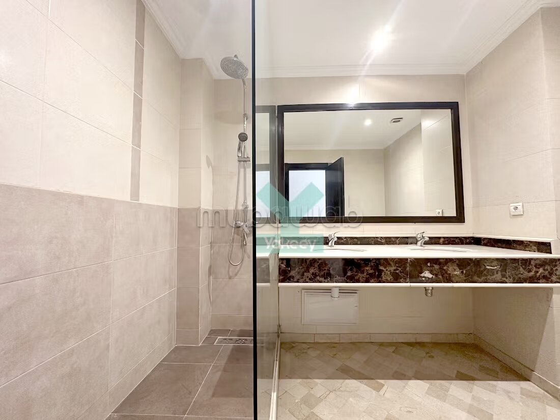 Appartement 165 m² à louer au Triangle d'Or à Casablanca — Photo 13