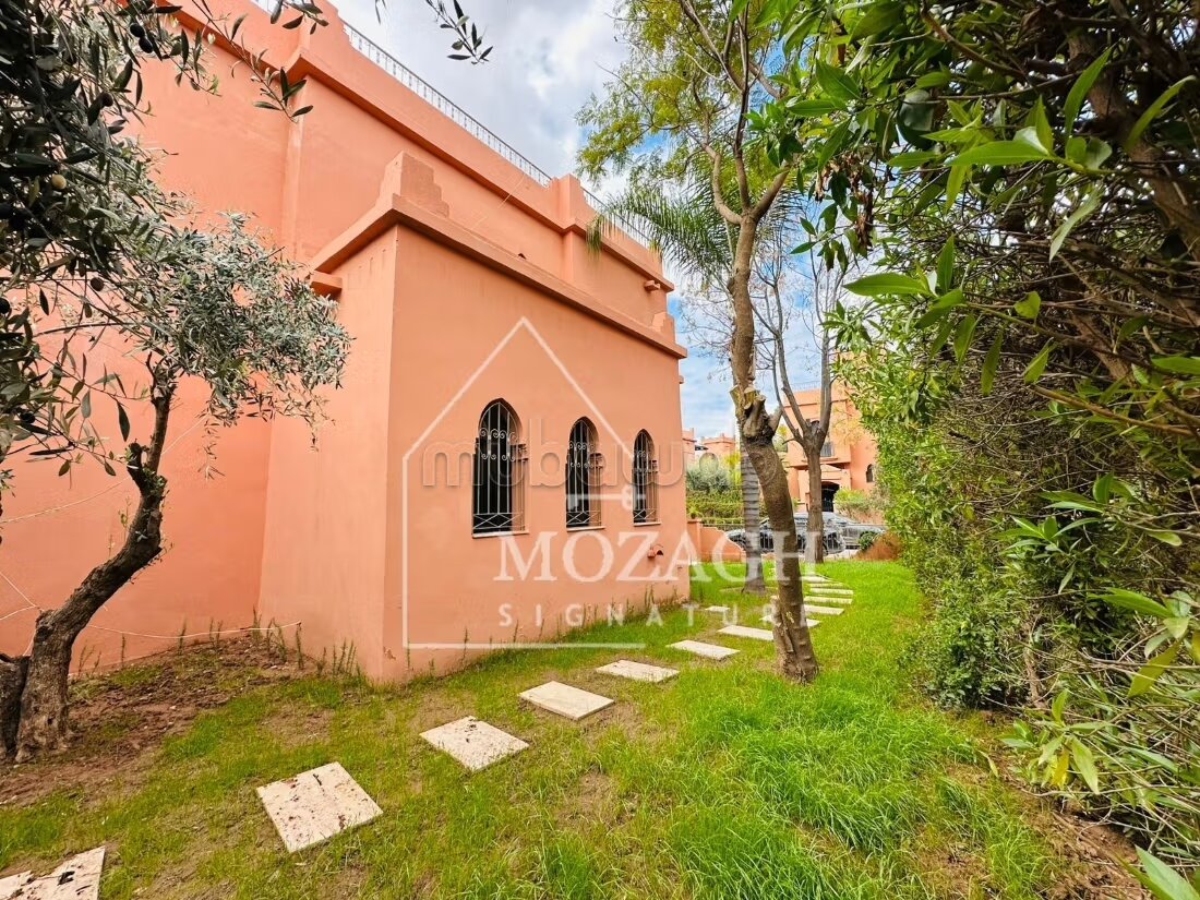 Spacious villa 206 m² for sale in Marrakech — Photo 3